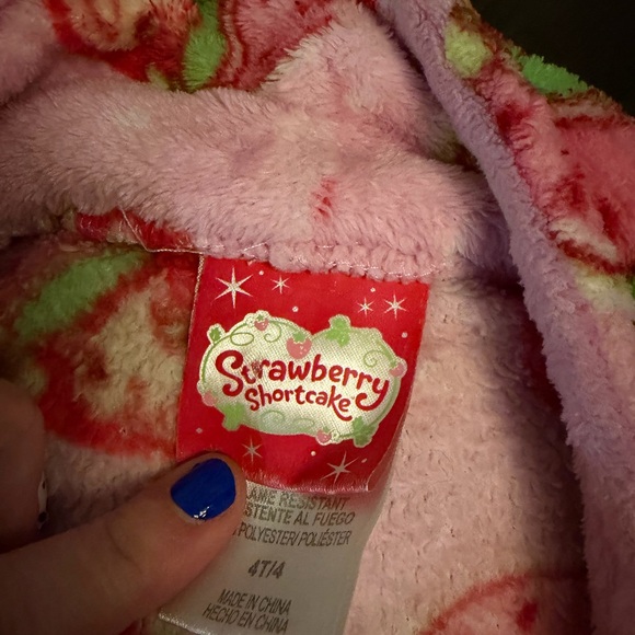 Strawberry Shortcake Pink Robe Bath Swim Girl Size 4T Y2K Cozy Fleece Retro - Picture 2 of 4